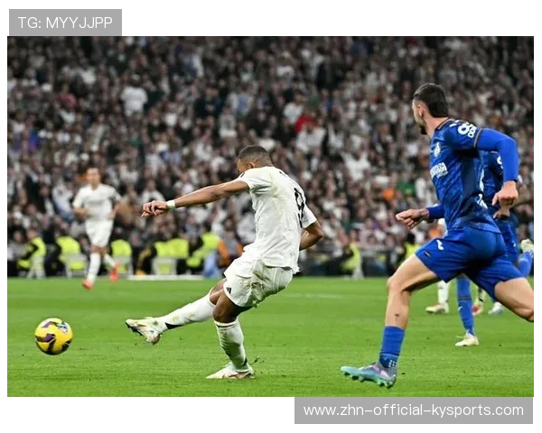 皇马利用快速推进抢占主动权的战术解码